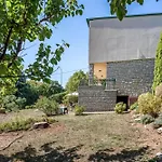 Apartment 200m To Family House With Garden At Super Location *