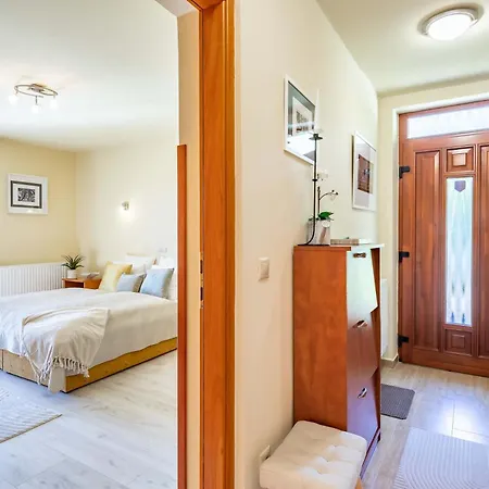 200m To Family House With Garden At Super Location Apartment *