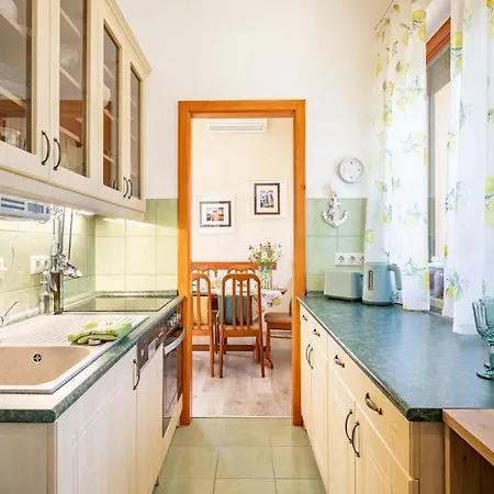 200m To Family House With Garden At Super Location Balatonfüred